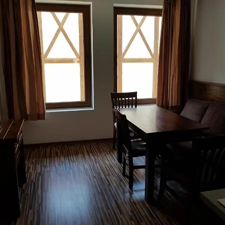 Guest house Granat Double 3- Next To Gondola Lift 3*